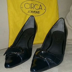 Sale 💥Classic Navy Pumps